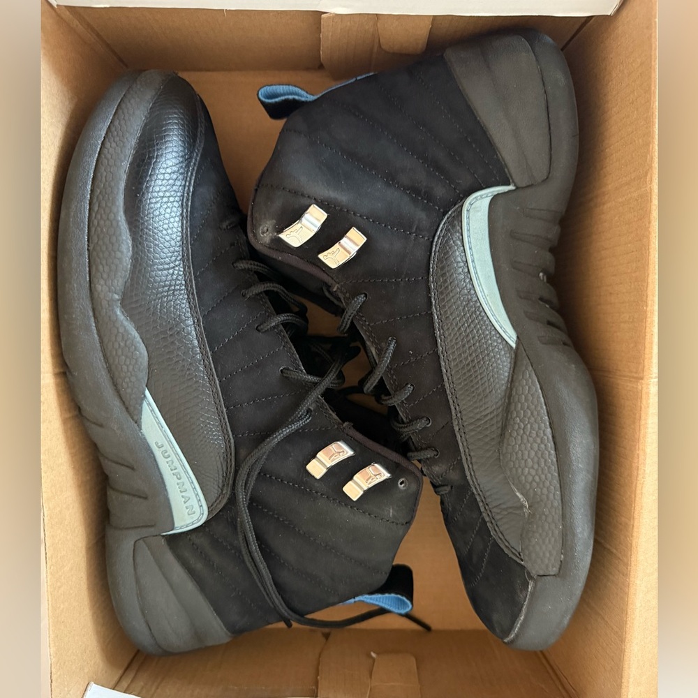 Air Jordan 12 Retro Nubuck (2009) - Men’s Size 8.5